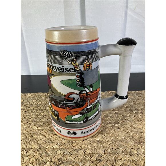 Budweiser Salutes "Chasing the Checkered Flag" 1991 Stein, No. 12801 race car - Picture 3 of 6